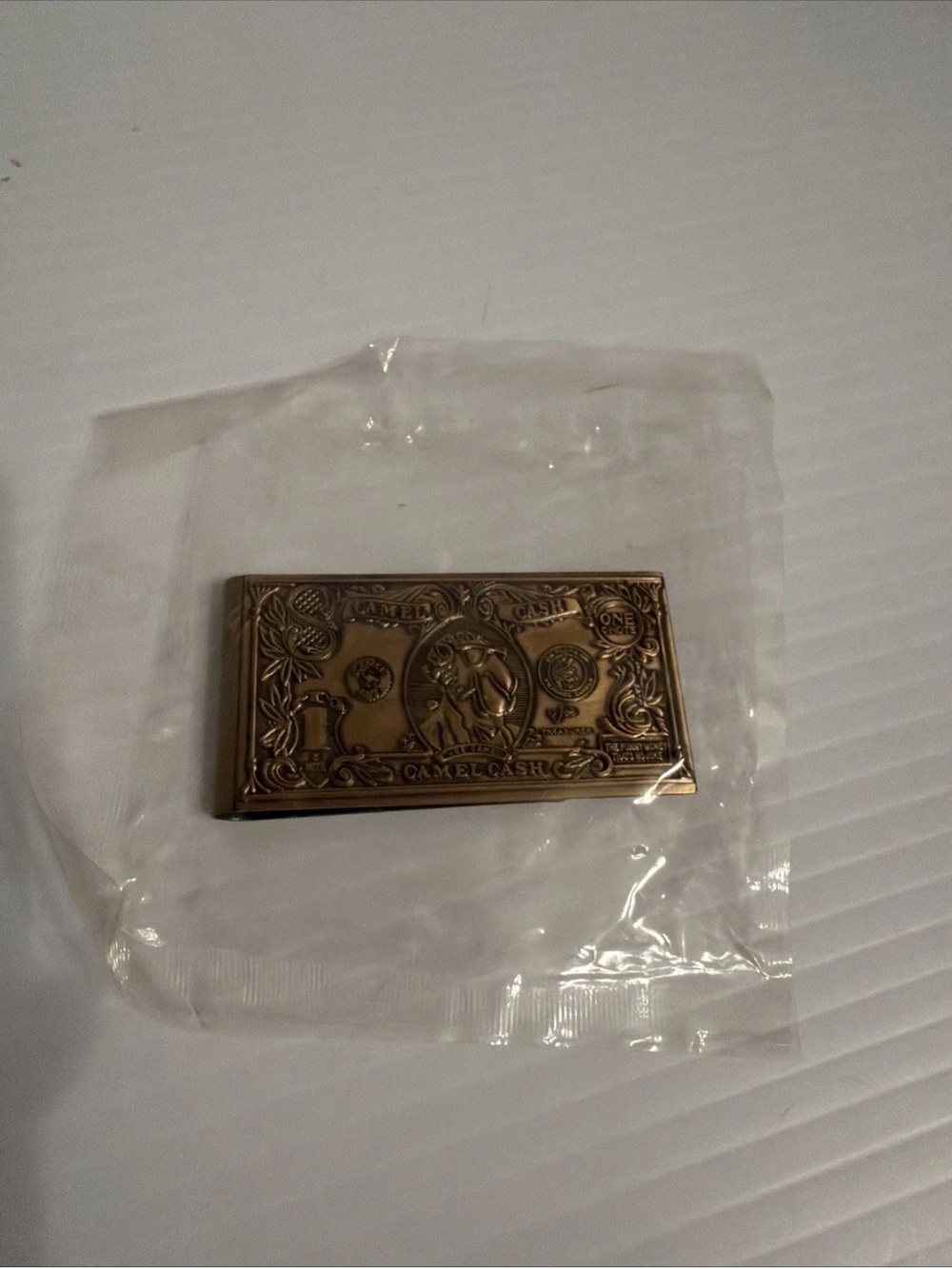 VINTAGE 1990s JOE CAMEL "CAMEL CASH" BRONZE METAL MONEY CLIP TOBACCO PROMOTIONAL